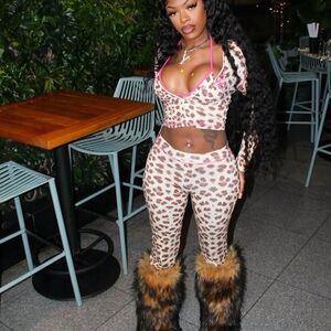IAmGia Leopard Set